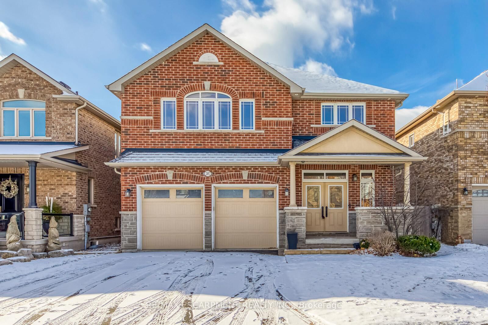 Property Photo:  2492 Chaplin Road  ON L6H 0A4 
