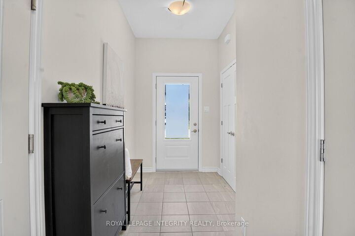 Property Photo: 78 O Donovan Drive ON K7C 0S2
