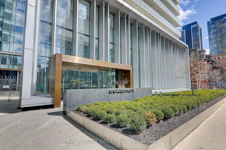 Property Photo: 50 Charles Street E 910 ON M4Y 0C3