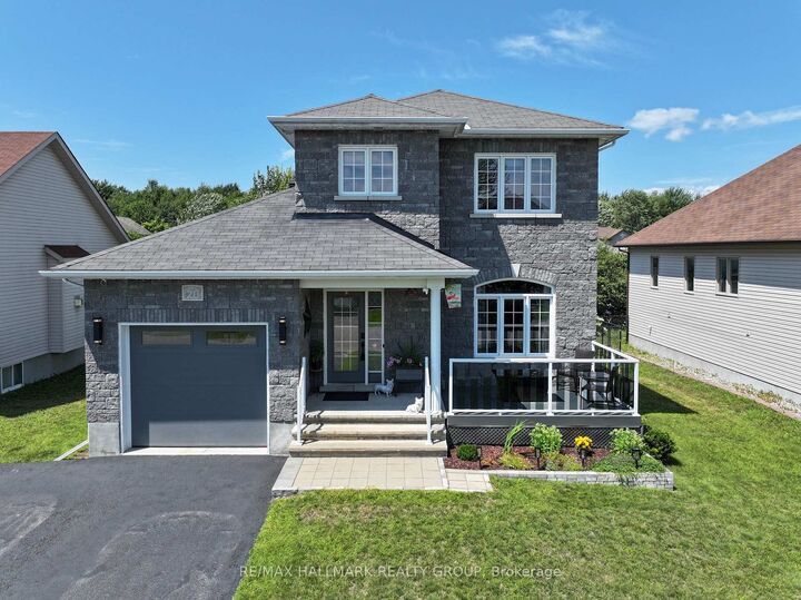 20 Dune Street — photo 1