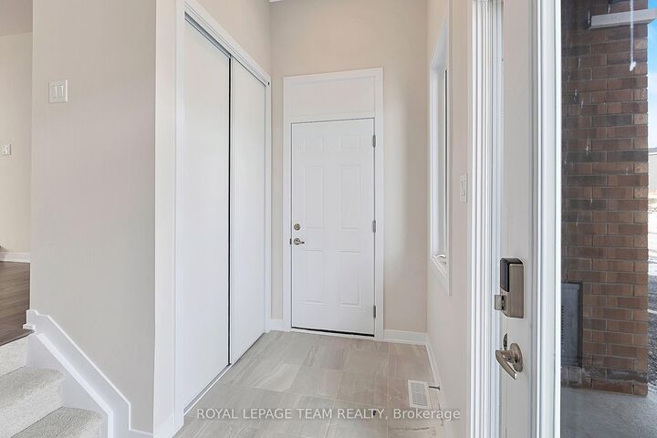 Property Photo: 676 Expansion Road ON K2J 7G3