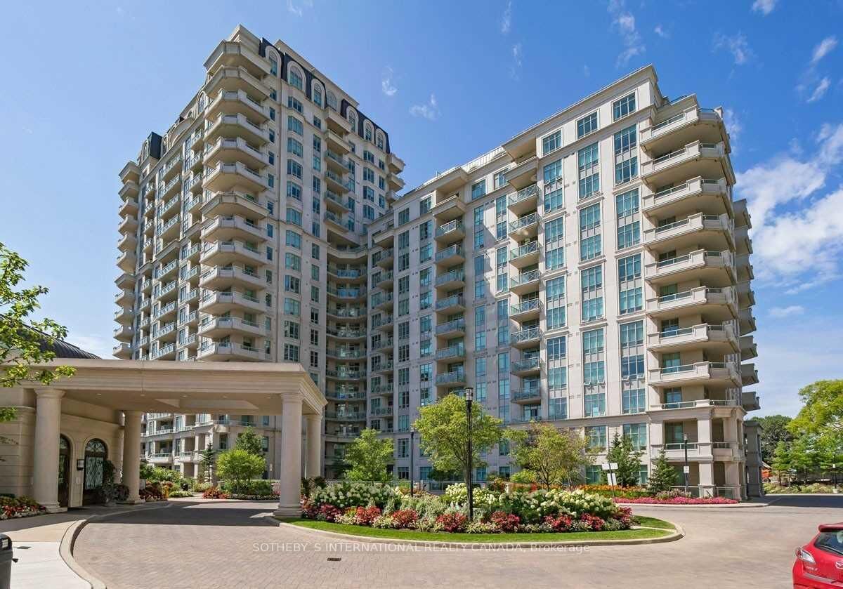 Property Photo: 10 Bloorview Place 920 ON M2J 0B1