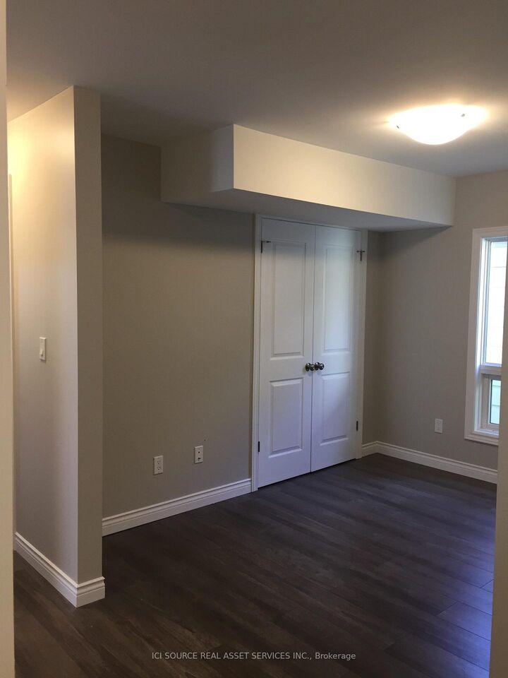 Property Photo: 692 Lincoln Road ON N8Y 2G7