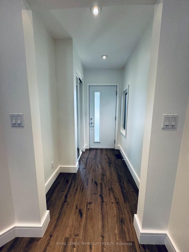 Property Photo: 37 White Avenue ON M6N 1S7