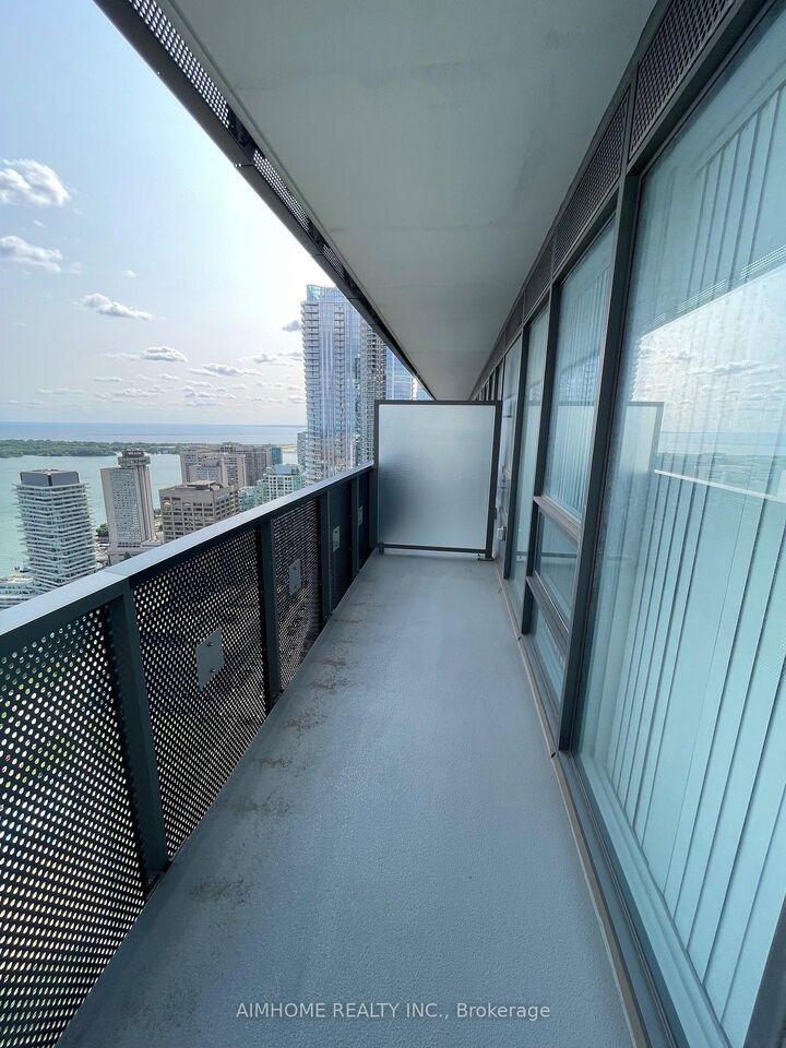 Property Photo:  55 Cooper Street 5309  ON M5E 0G1 
