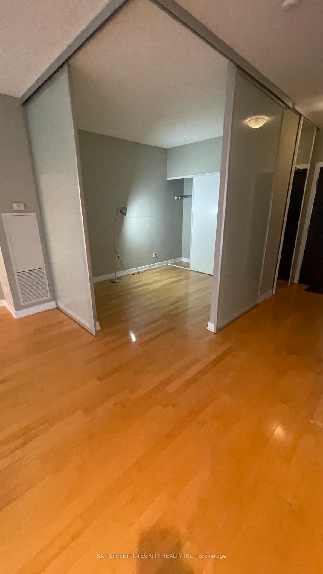 Photo de la propriété: 33 Charles Street E 1512 ON M4Y 0A2