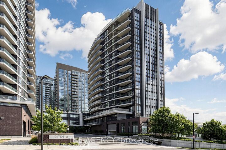 Property Photo: 65 Watergarden Drive 1404 ON L5R 0G9