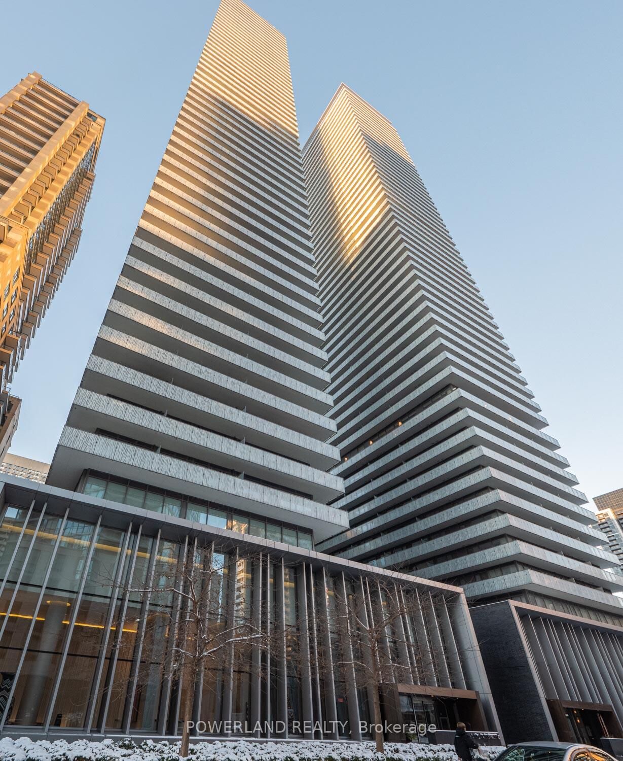 Property Photo: 42 Charles Street E 3605 ON M4Y 1N3