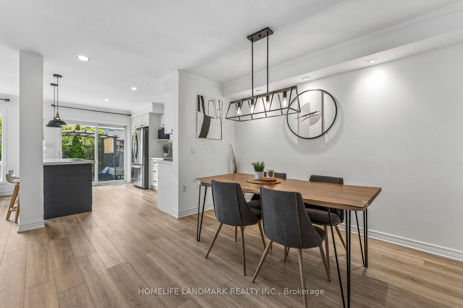 Property Photo:  1080 Cooper Avenue  ON L9T 6A9 