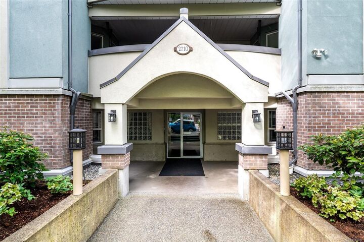 Property Photo: 2710 Grosvenor Rd #202 BC V8T 3M9