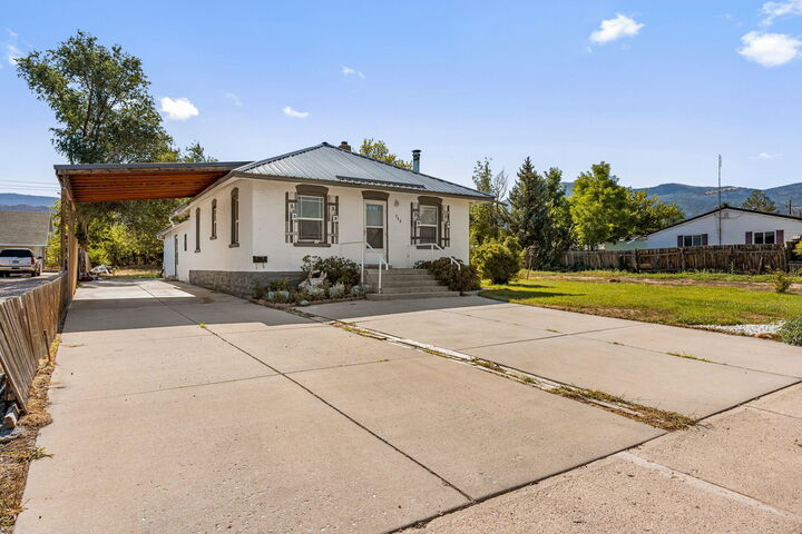 Property Photo: 360 N 400 W UT 84721