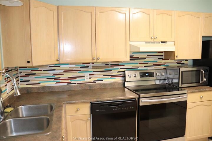Property Photo: 35-A Tiffany Street ON N0P 2C0