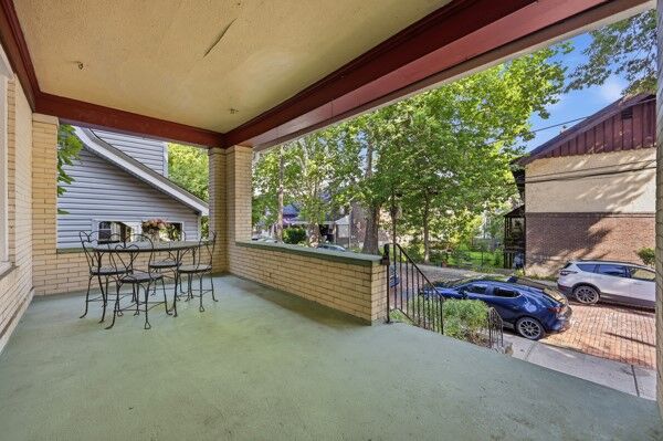 Property Photo: 432 Lamar Ave PA 15221