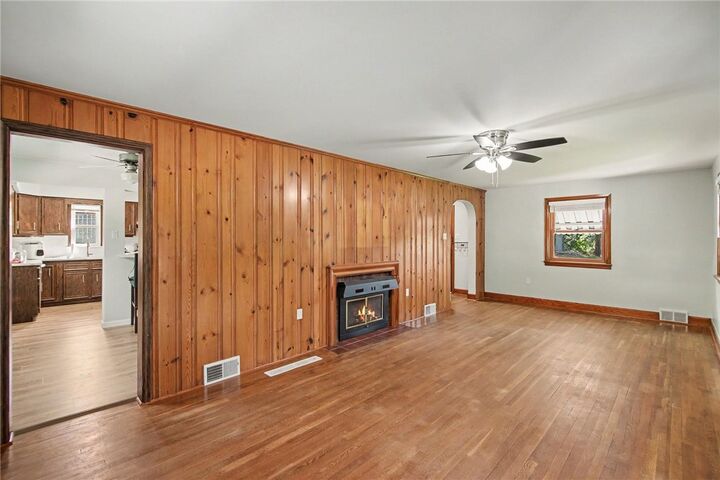 Property Photo: 103 Hoover Blvd PA 15001