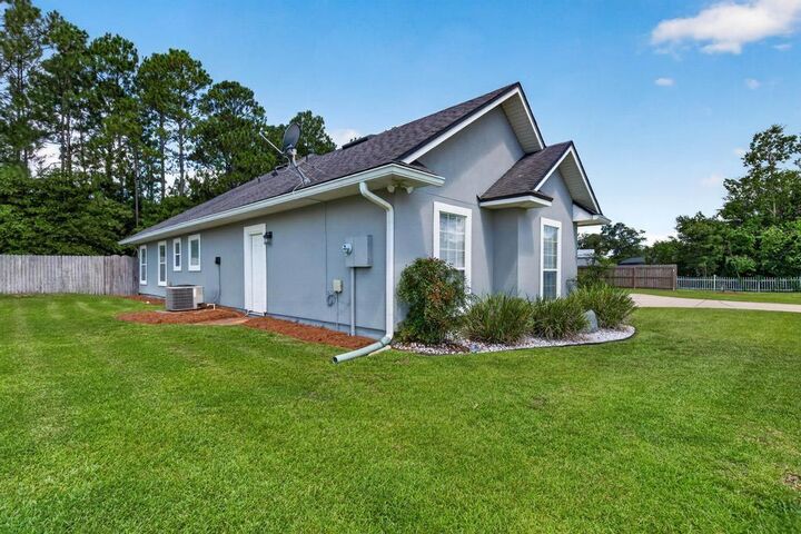 Property Photo: 95179 Greenberry Road FL 32034