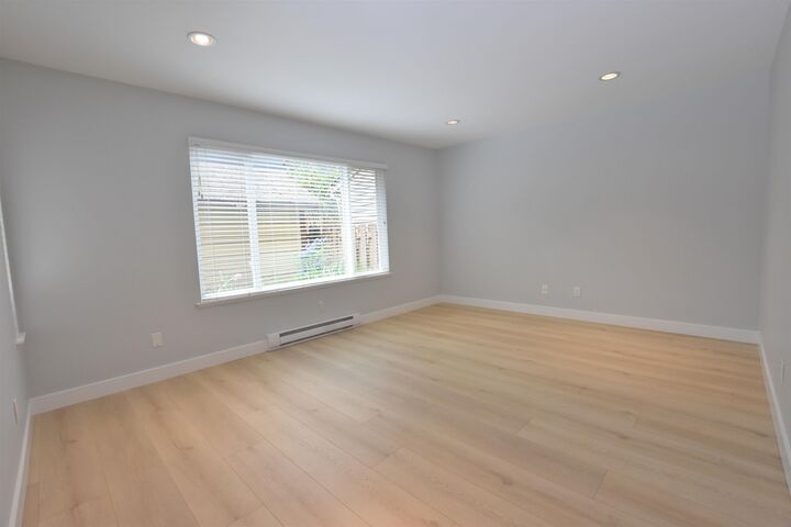 Property Photo:  15402 96A Avenue  BC V3R 7H2 