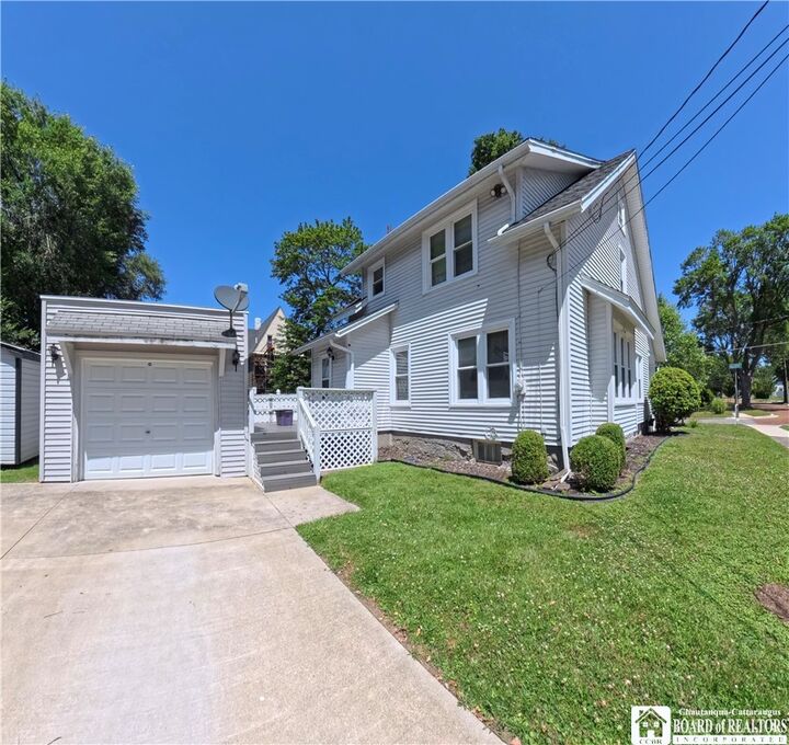 Property Photo:  8 Fullerton Avenue  NY 14701 