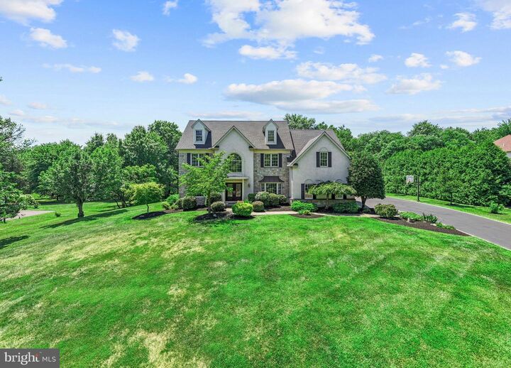 Property Photo: 824 Warren Road PA 19002