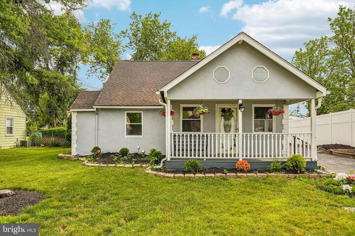 Property Photo: 2621 Old Welsh Road PA 19090