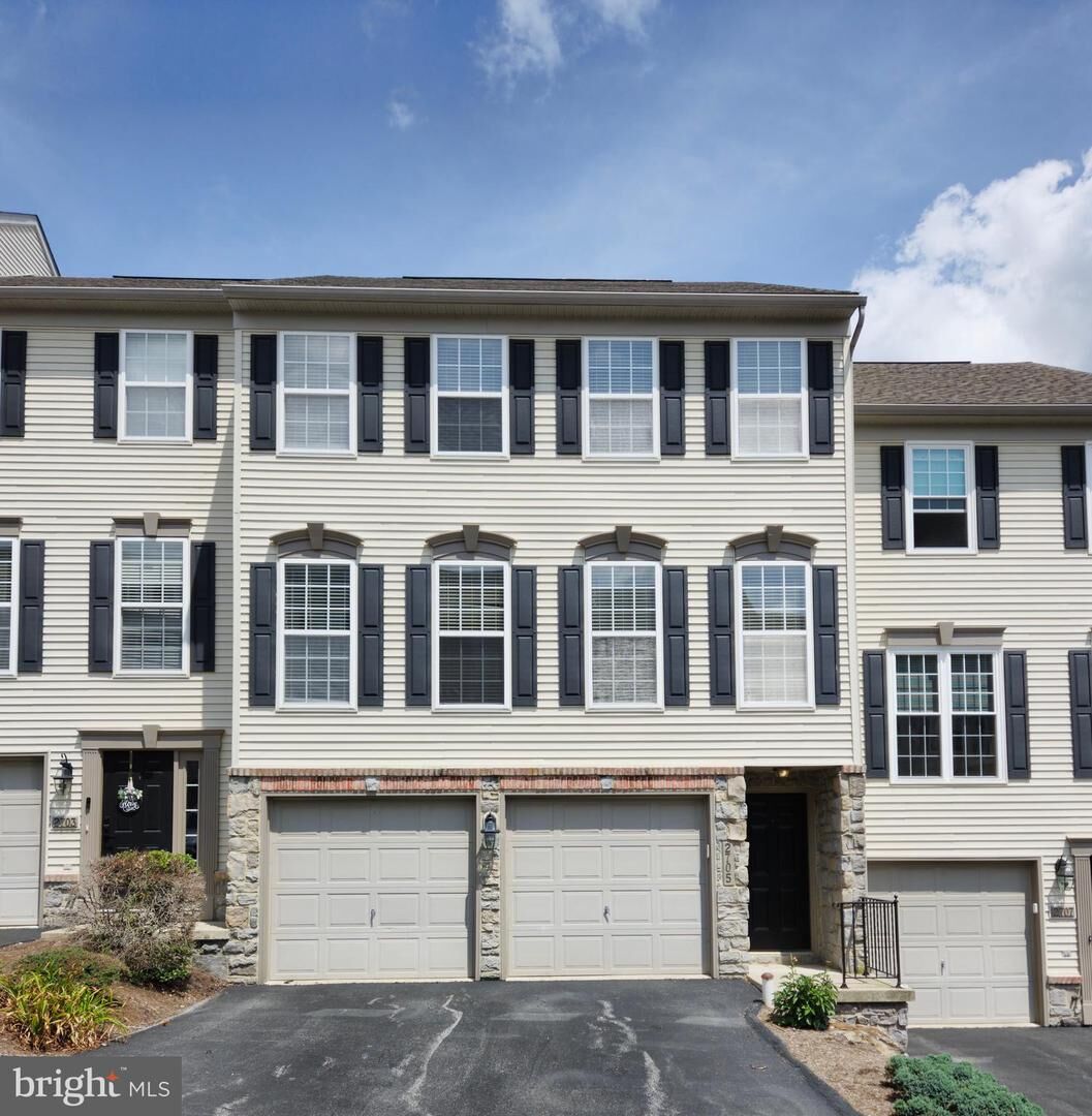 Property Photo:  2705 Equestrian Drive 142  PA 17402 