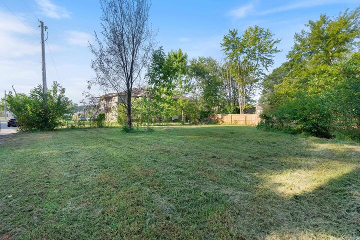 Property Photo: 1951 Torreyson Street AR 72034