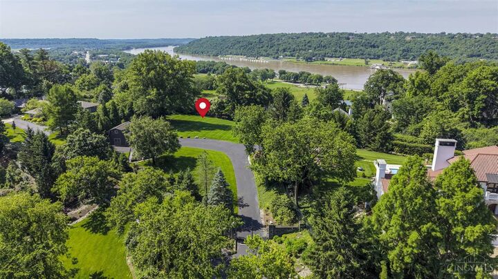 Property Photo:  15 Hill &Amp Hollow Lane  OH 45208 