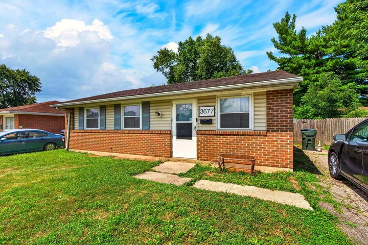 Property Photo: 3677 Abney Road OH 43207