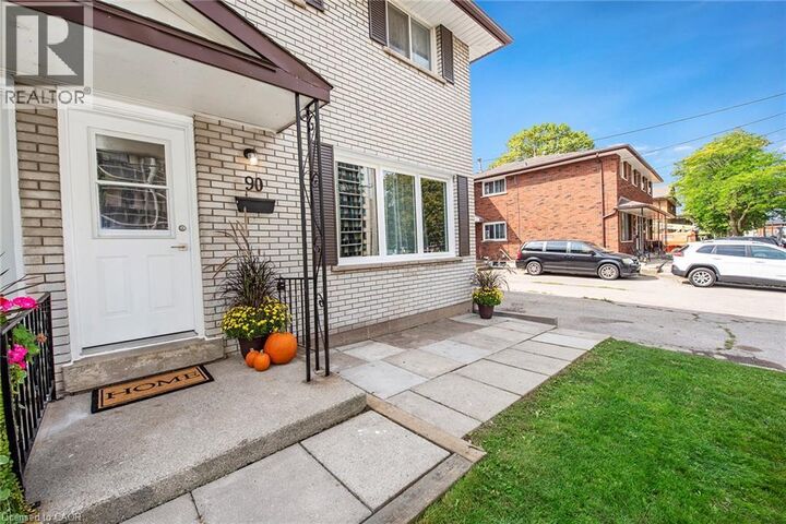 Property Photo: 64 Delawana Drive ON L8E 1G4