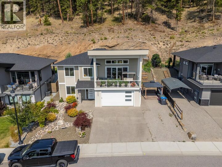 2562 Crown Crest Drive — photo 1