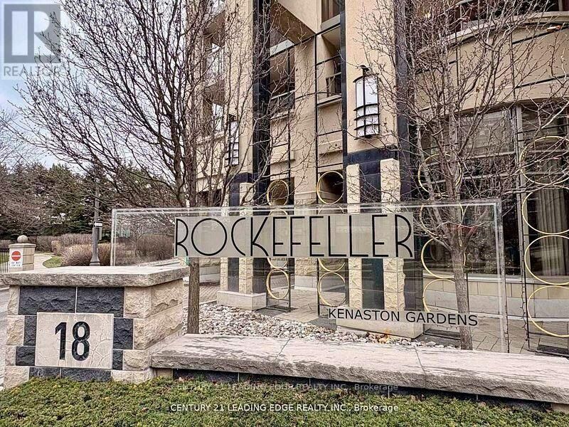 Property Photo:  18 Kenaston Gardens 712  ON M2K 3C7 