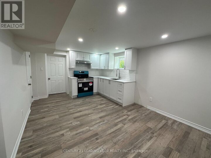 Property Photo: 11 White Abbey Park Bsmt ON M1R 4R3
