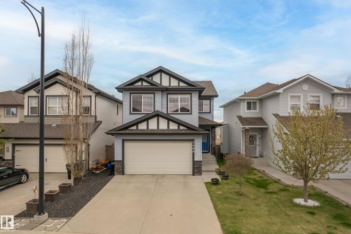 1455 Hays Way NW — photo 1