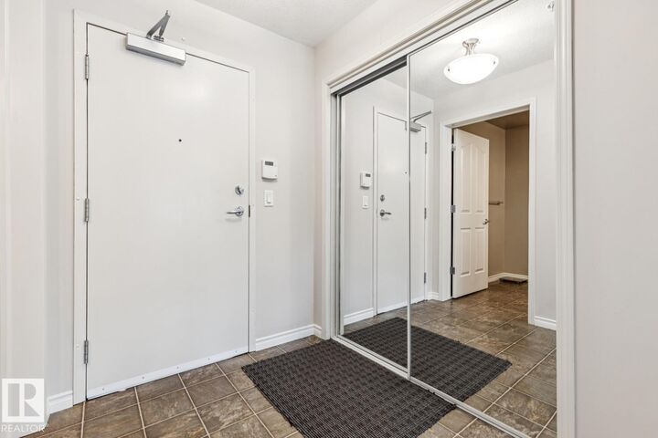 Property Photo: 7510 89 Street NW 113 AB T6C 0X5