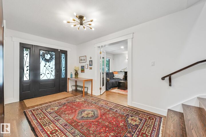 Property Photo:  10974 126 Street NW  AB T5M 0P5 