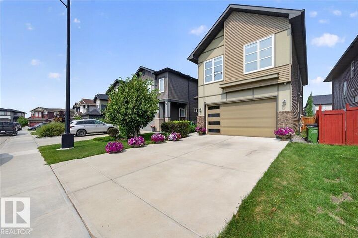 Property Photo: 2709 Collins Crescent SW AB T6W 3X4