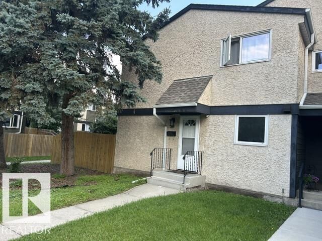 32 Belmead Gd NW — photo 1