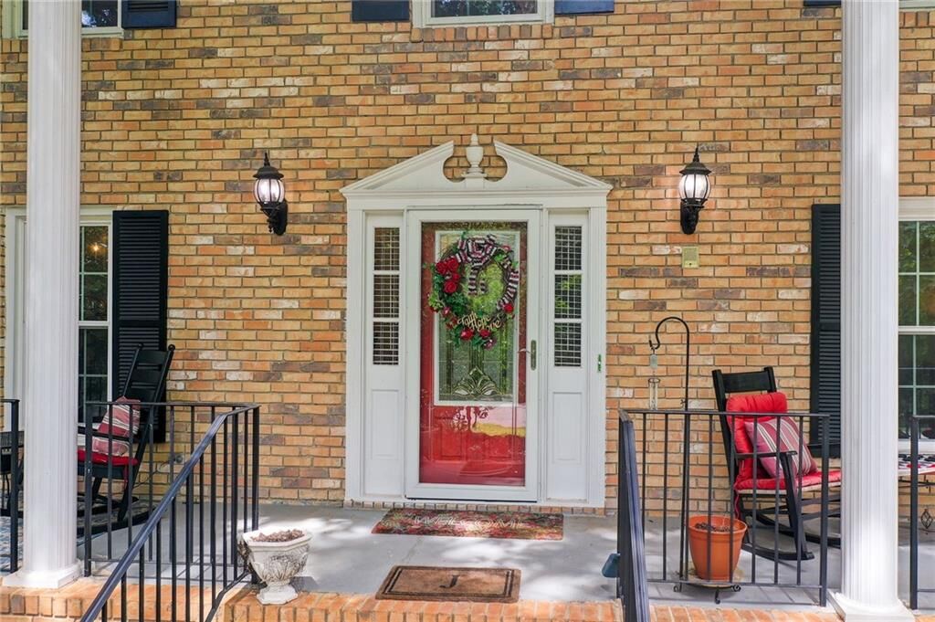 Property Photo: 510 Ponderosa Drive GA 30605