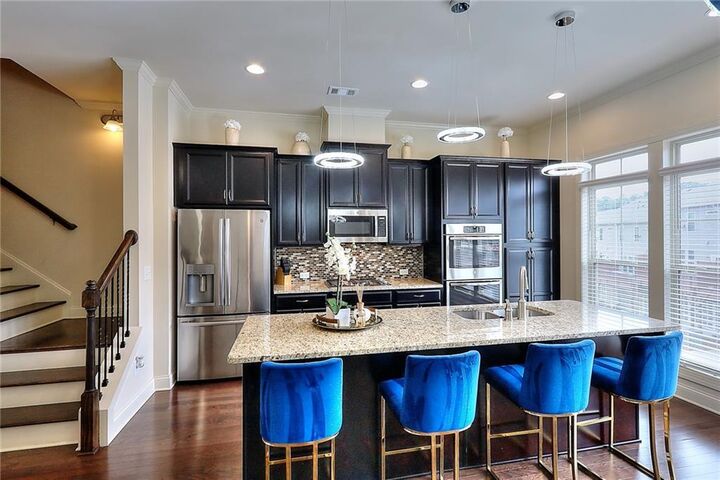 Property Photo:  1306 Harris Way  GA 30319 