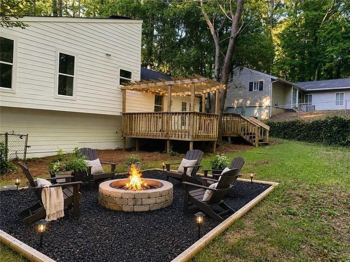 Property Photo:  605 Dover Street NE  GA 30066 
