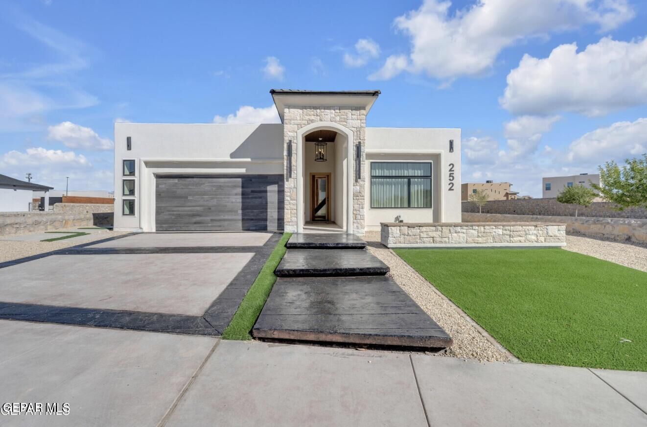 Property Photo:  12712 Hants Circle  TX 79928 