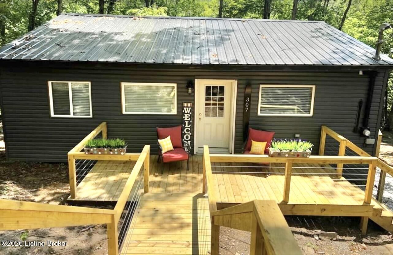 Property Photo:  307 Kaufman Rd  KY 42726 