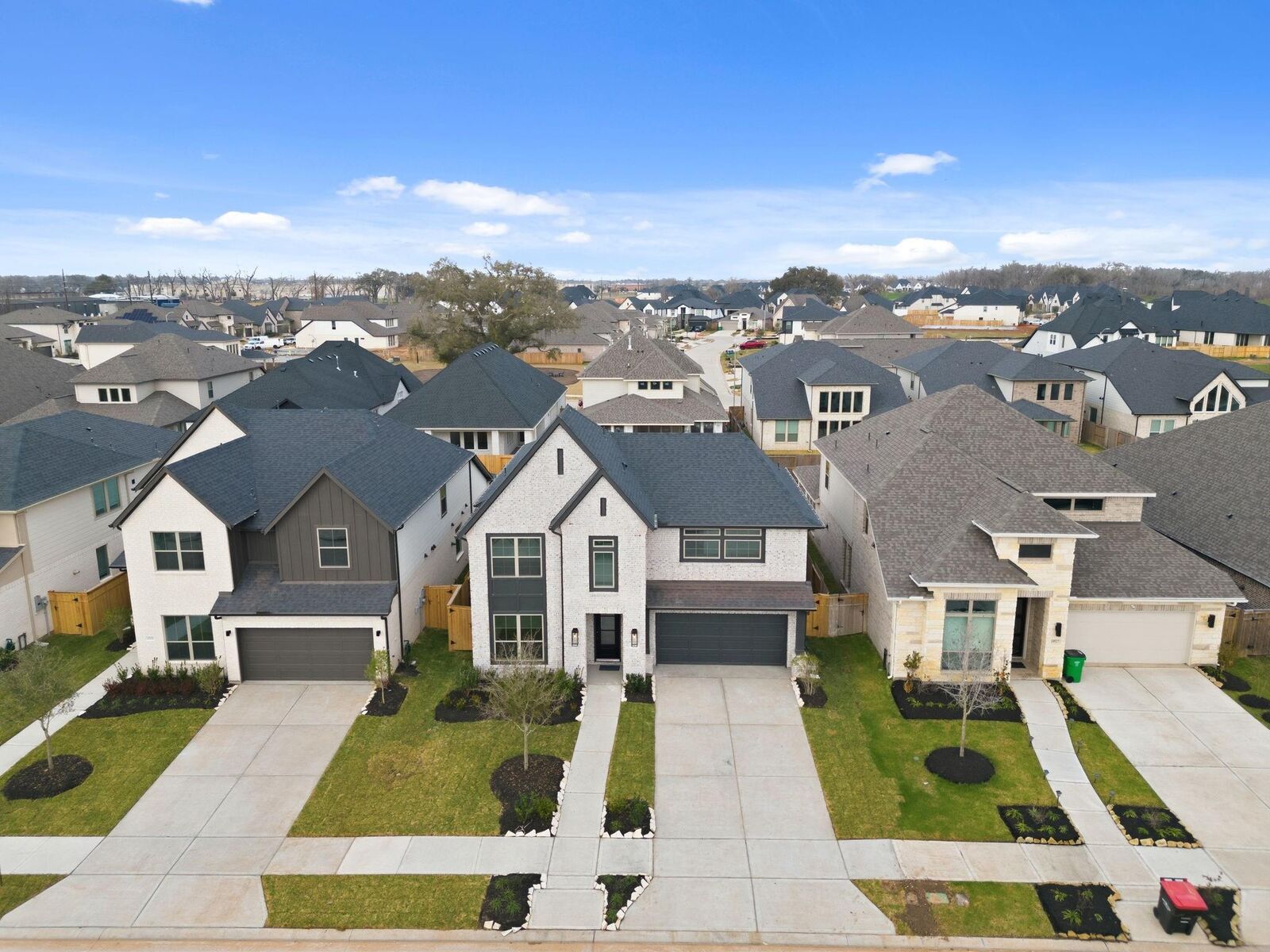 Property Photo:  10923 Spring Wind Drive  TX 77459 