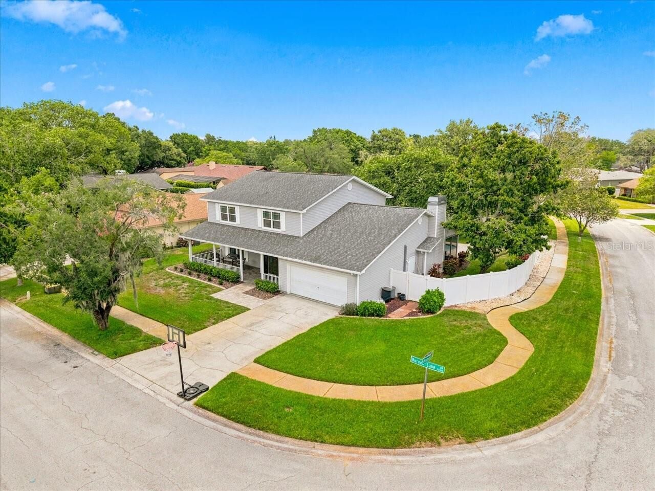 Property Photo:  13101 Burnes Lake Drive  FL 33612 
