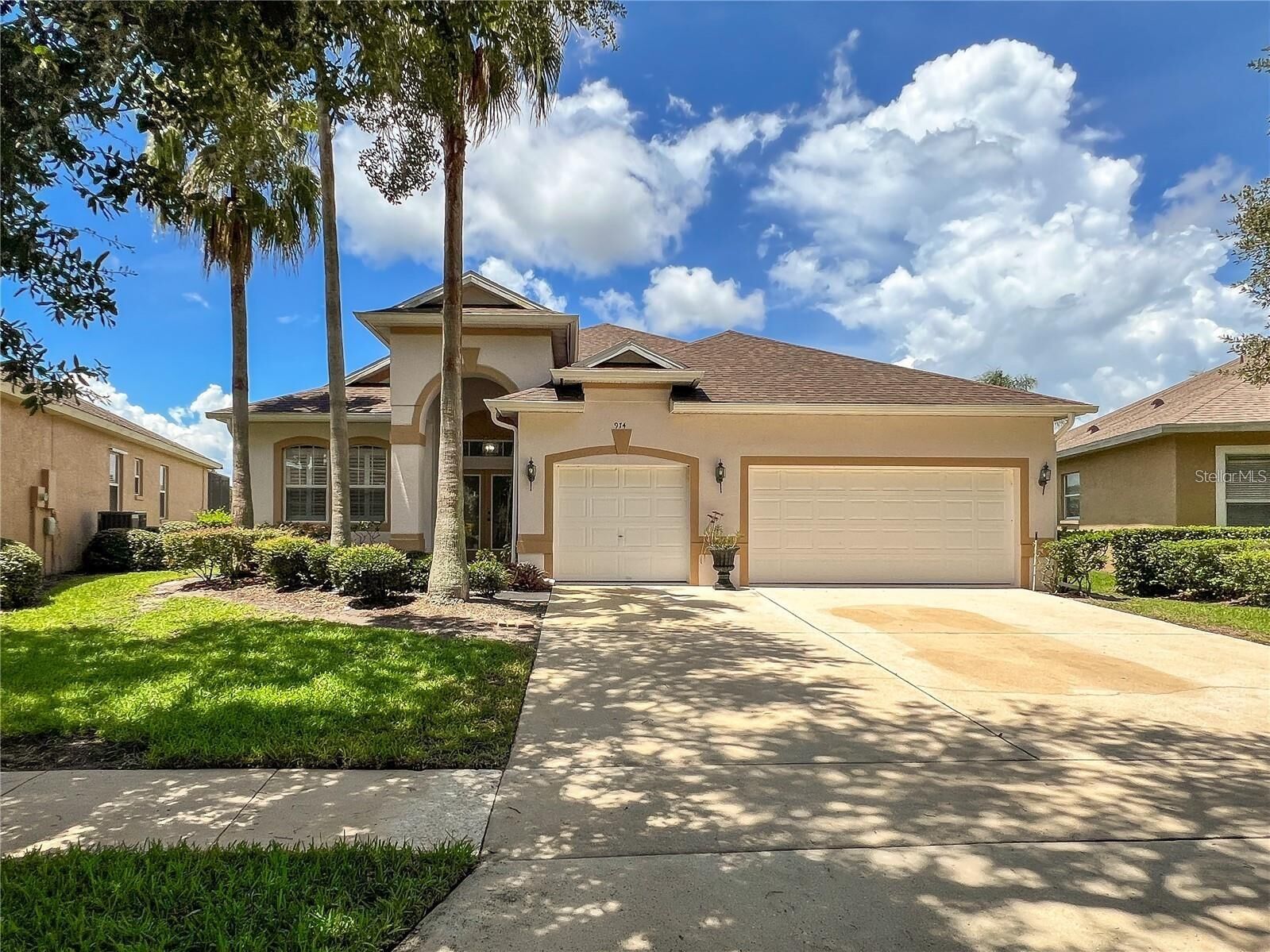 Property Photo:  974 Kersfield Circle  FL 32746 