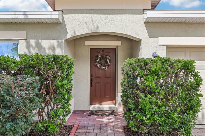 Property Photo: 1212 Osprey Ridge Drive FL 32736