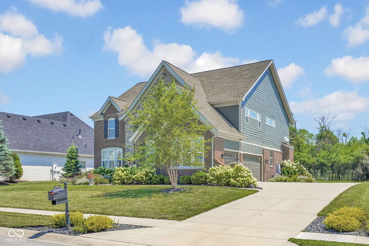 Property Photo:  5901 Chartwell Drive  IN 46106 