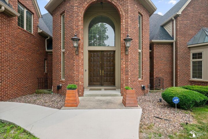 Property Photo:  5481 Teakwood Drive  MI 48161 
