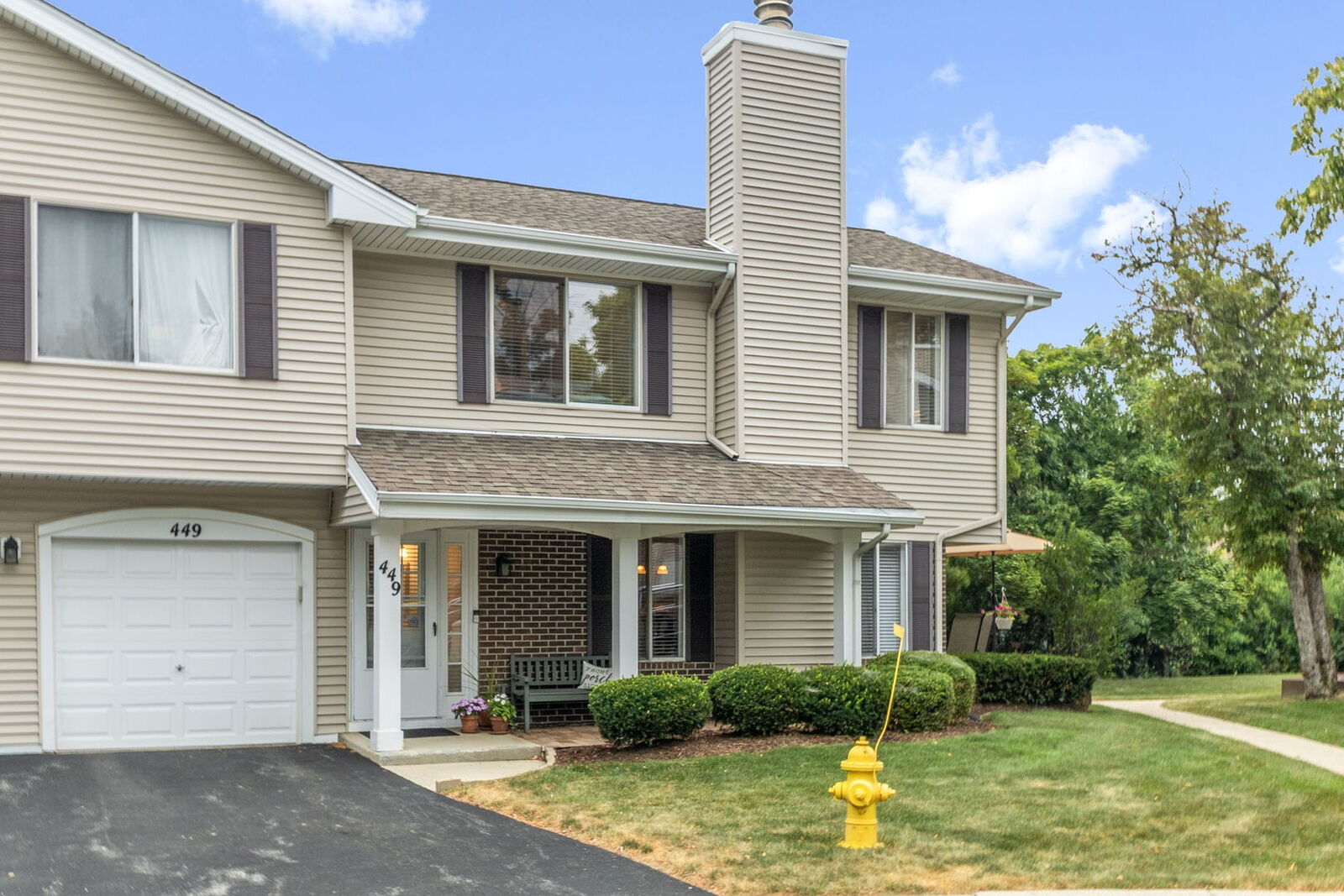 Property Photo: 449 Old Surrey Road IL 60521