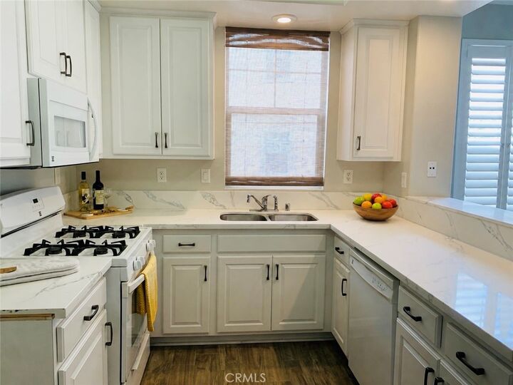 Property Photo:  1044 Rossano Way  CA 92808 