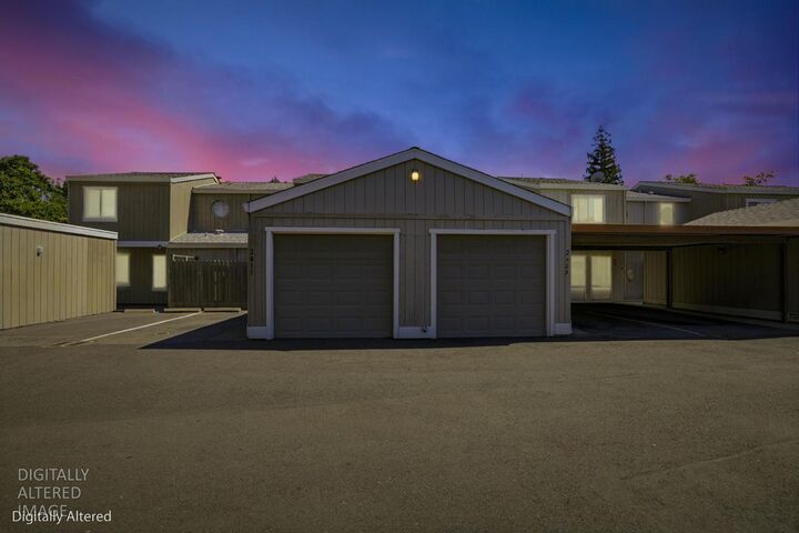 Property Photo:  2411 Post Oak Ln  CA 95825 